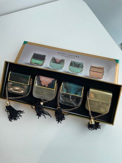 MARC JACOBS 4 IN 1 SET