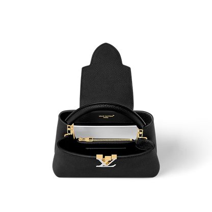 Louis Vuitton Capucines BB handbag M23950